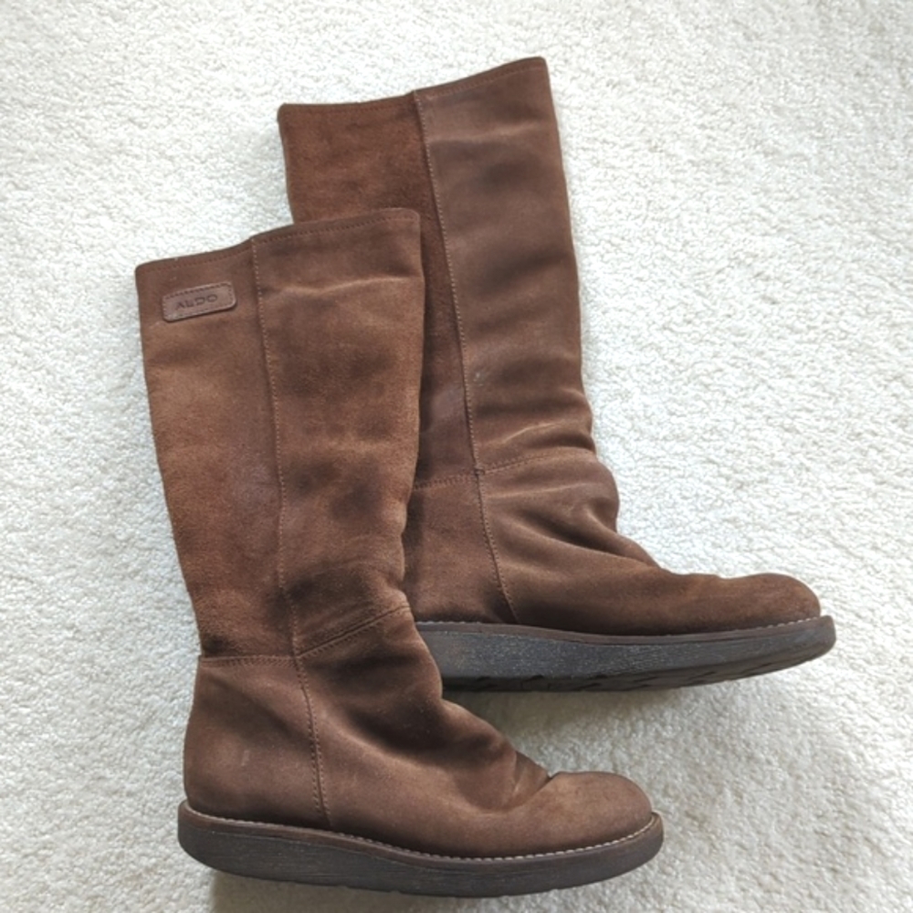 ENDS SOON! Aldo Vintage Brown Suede Pull-On Boots, Size 6